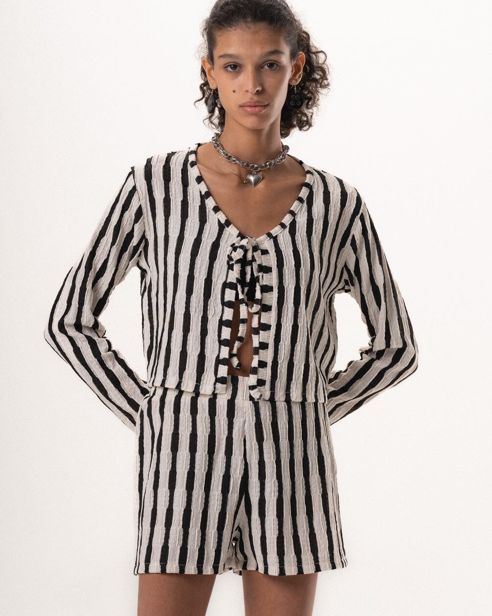 Female Black Striped Long Sleeve Knit Top